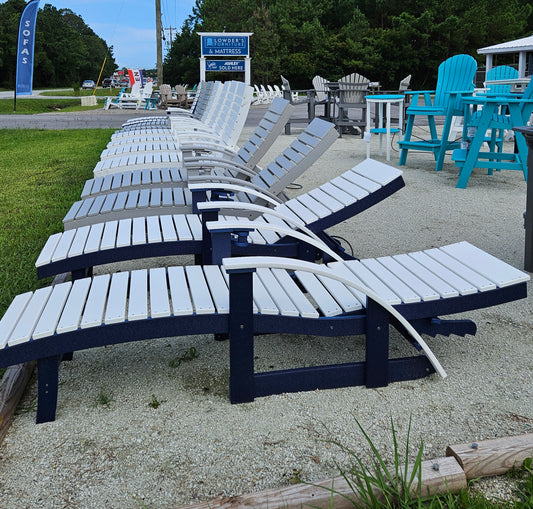 Tru180 Lounger with Cupholder