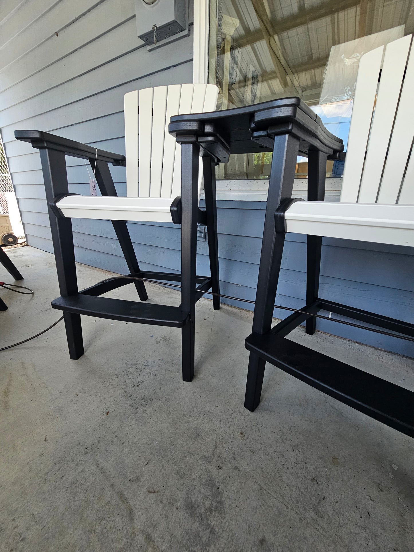 Harbour Island Settee