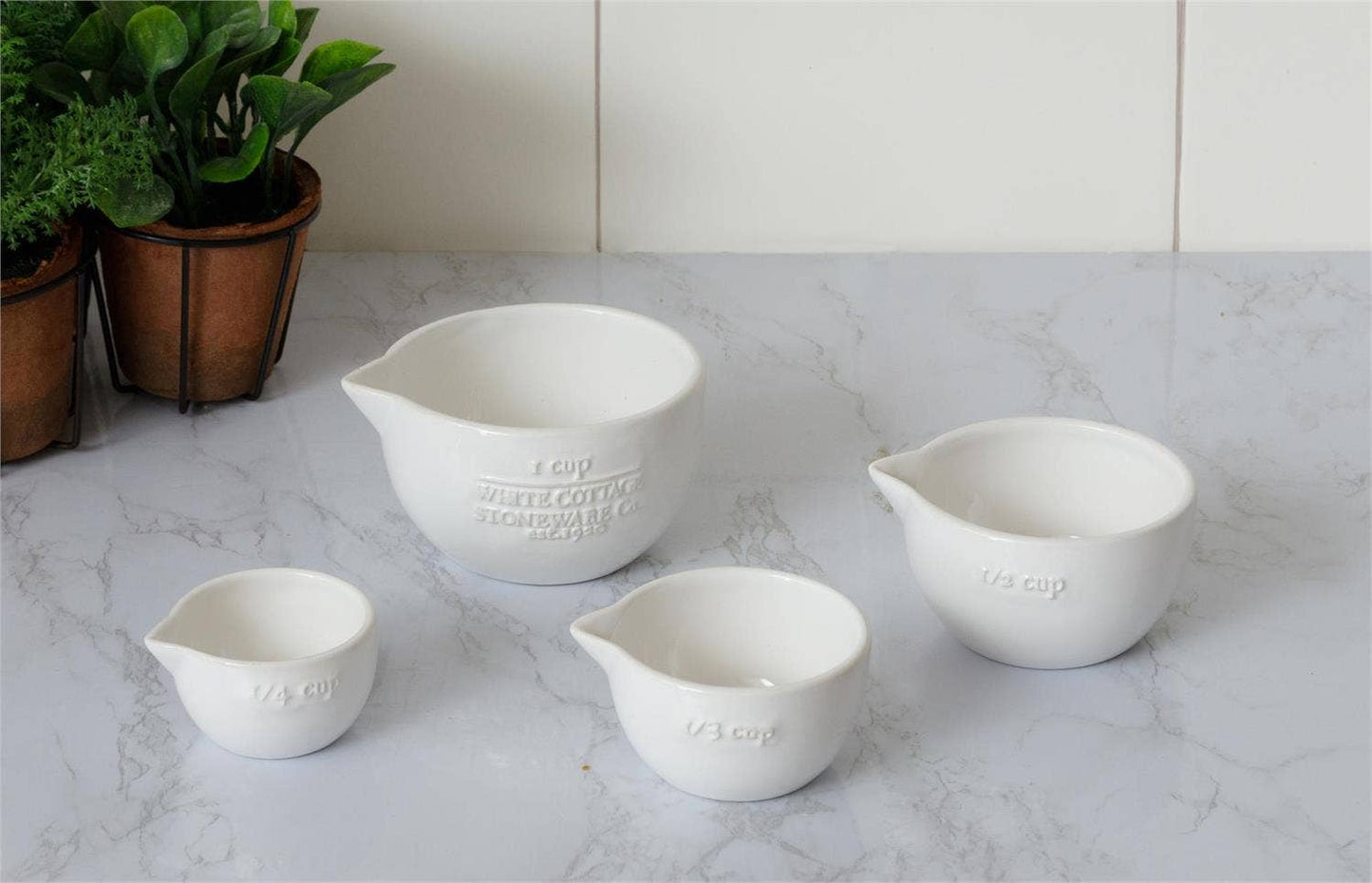 White Cottage Ceramic Measuring Cups (Set of 4)