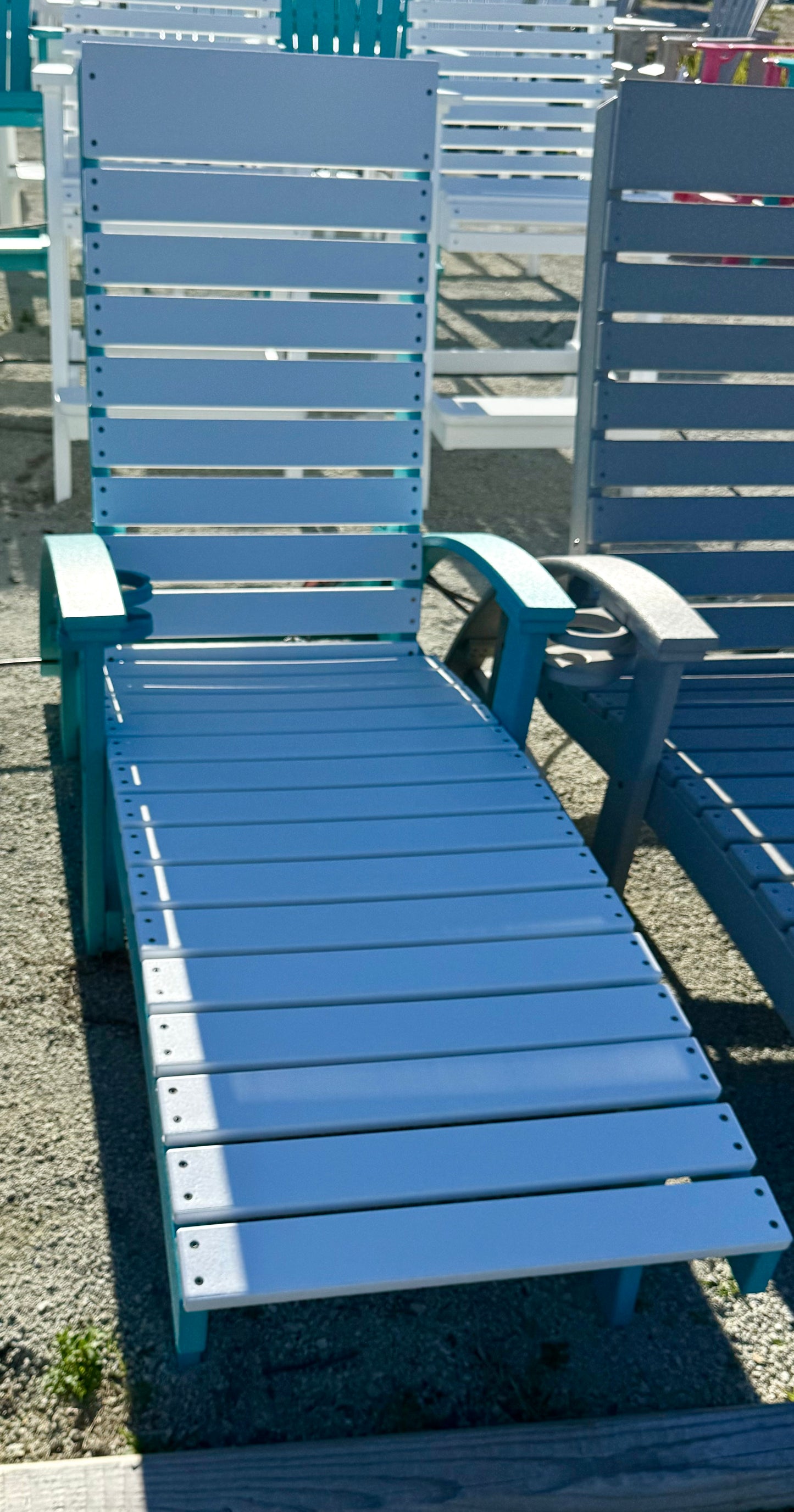 Tru180 Lounger with Cupholder