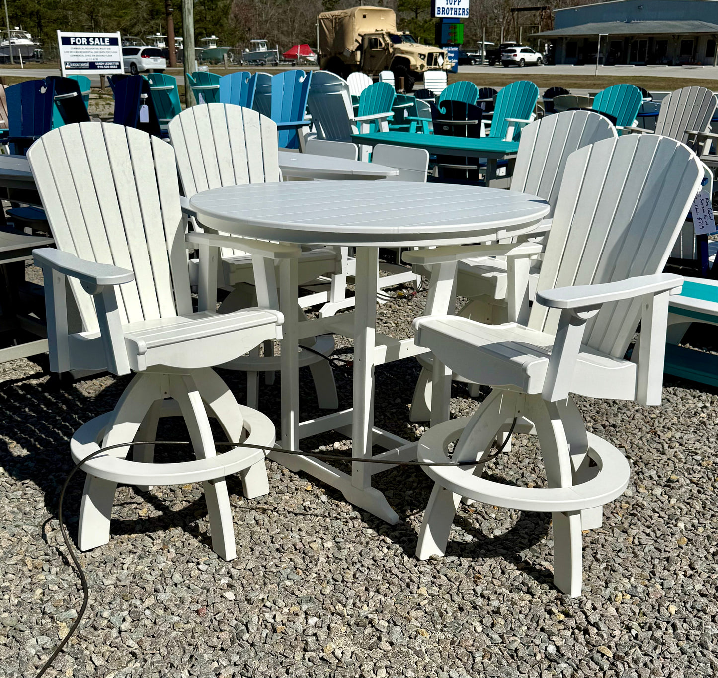 King Casual 48" Round Bar Prince Table