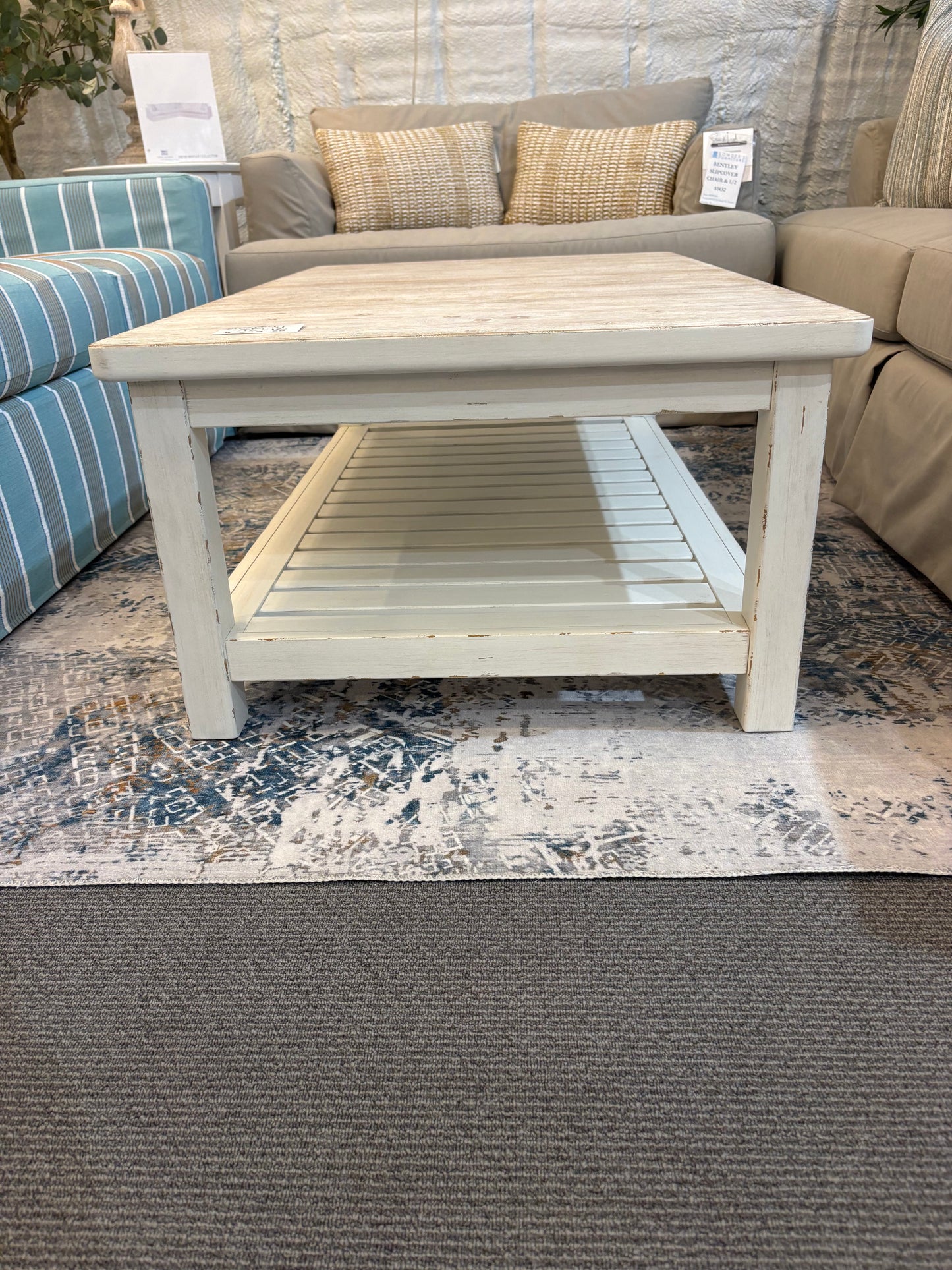 Liberty Cocktail Table