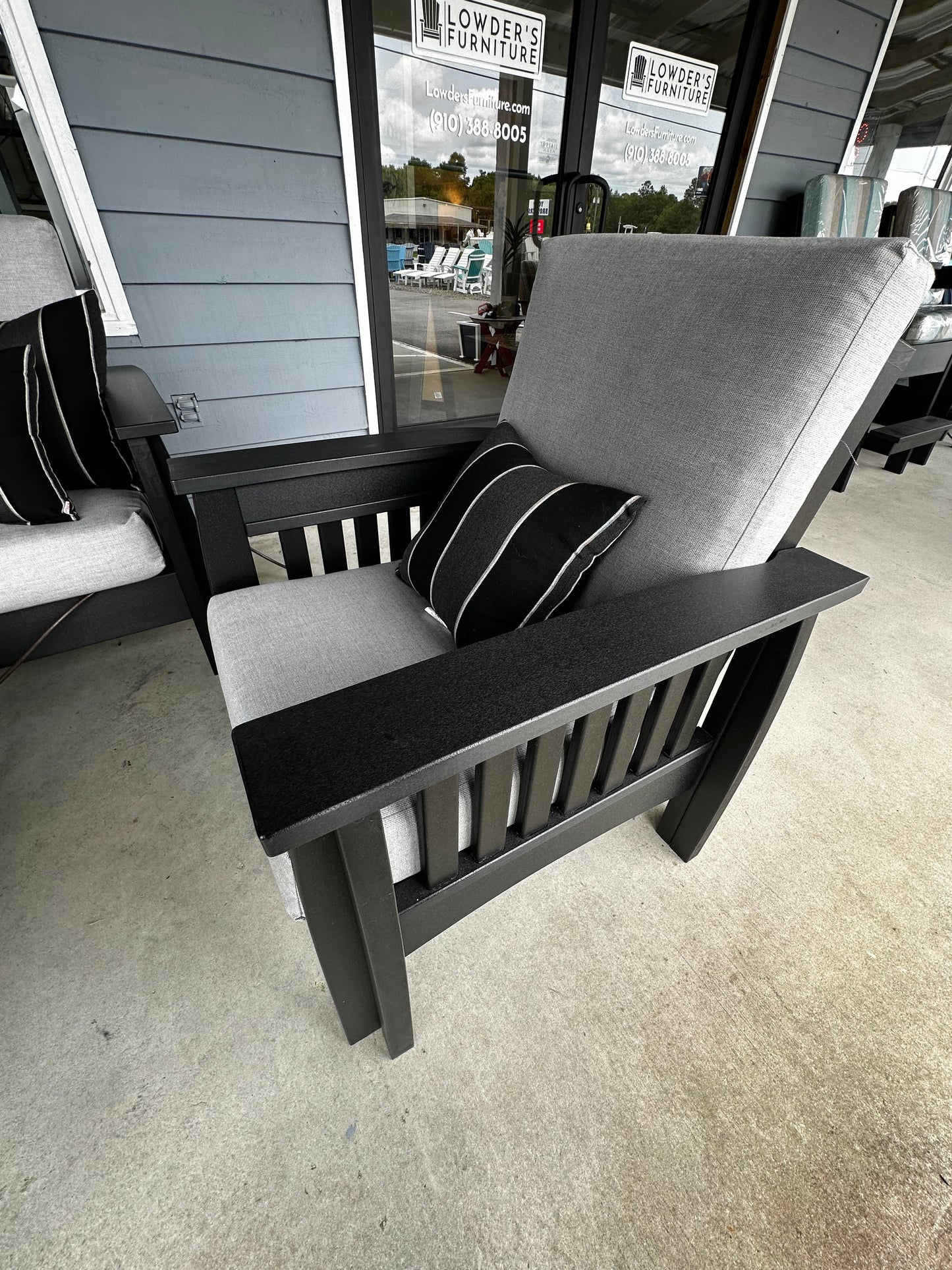 Backyard Deep Seat Sofa, 2 Chairs, & Coffee Table w/Cushions