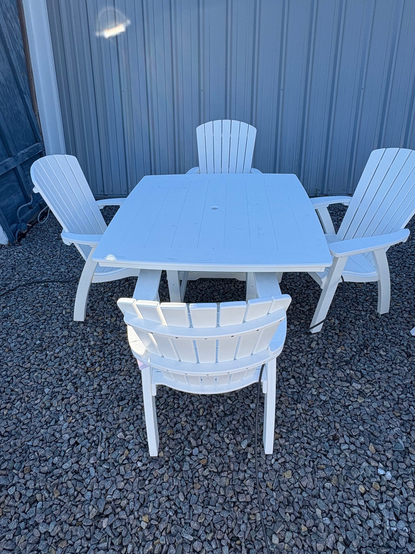 Kings Casual Table w/4 Chairs