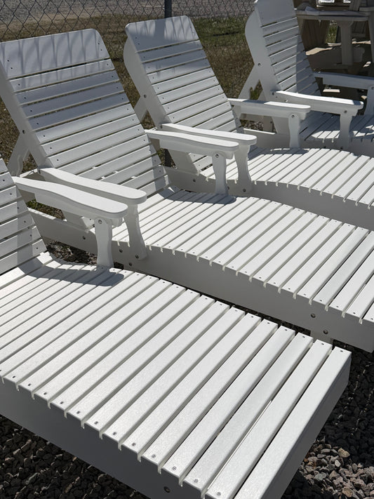 MV Tiara Chaise Lounger