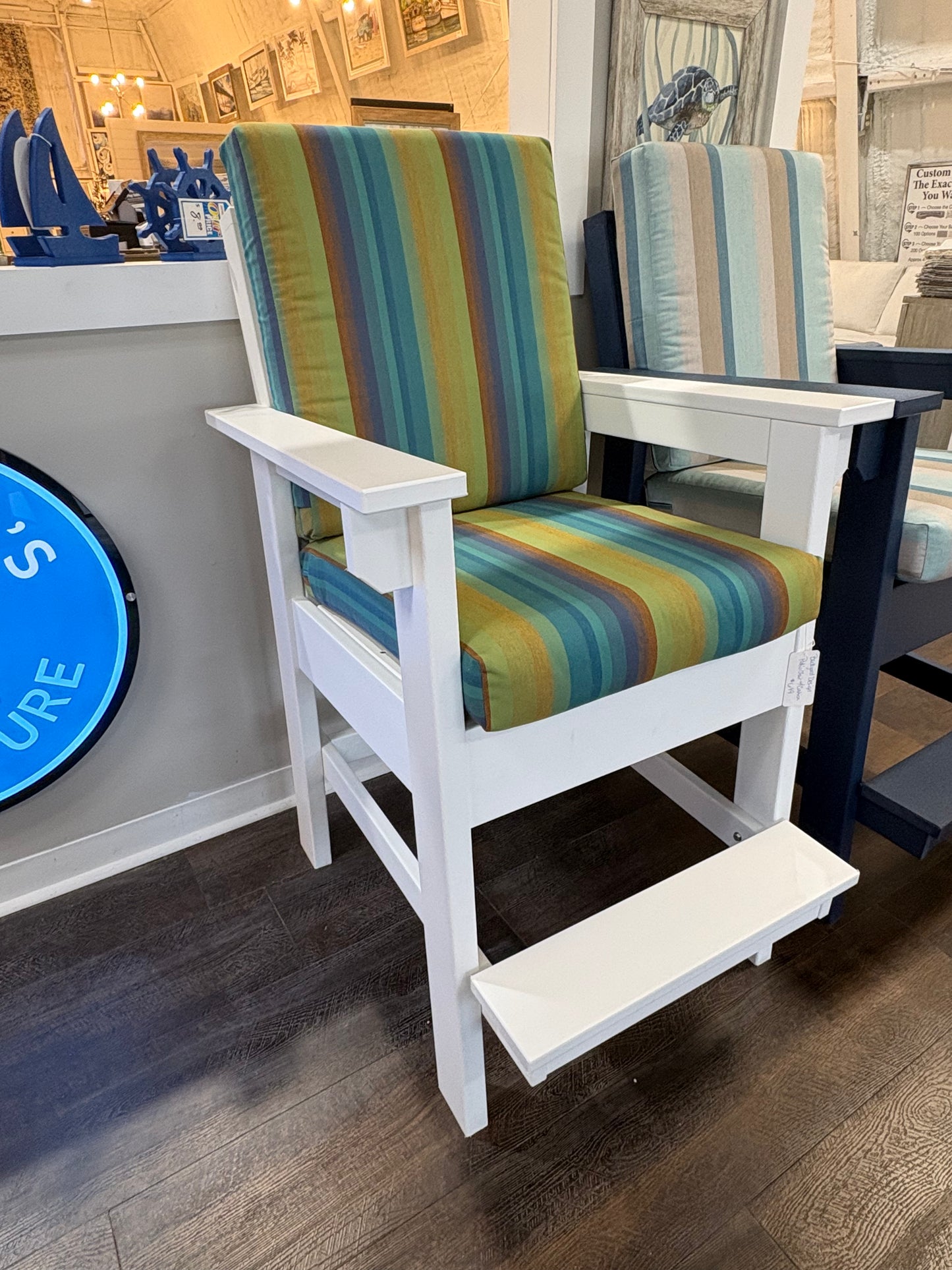 Backyard Cape May Balcony Chair w/ Cushion