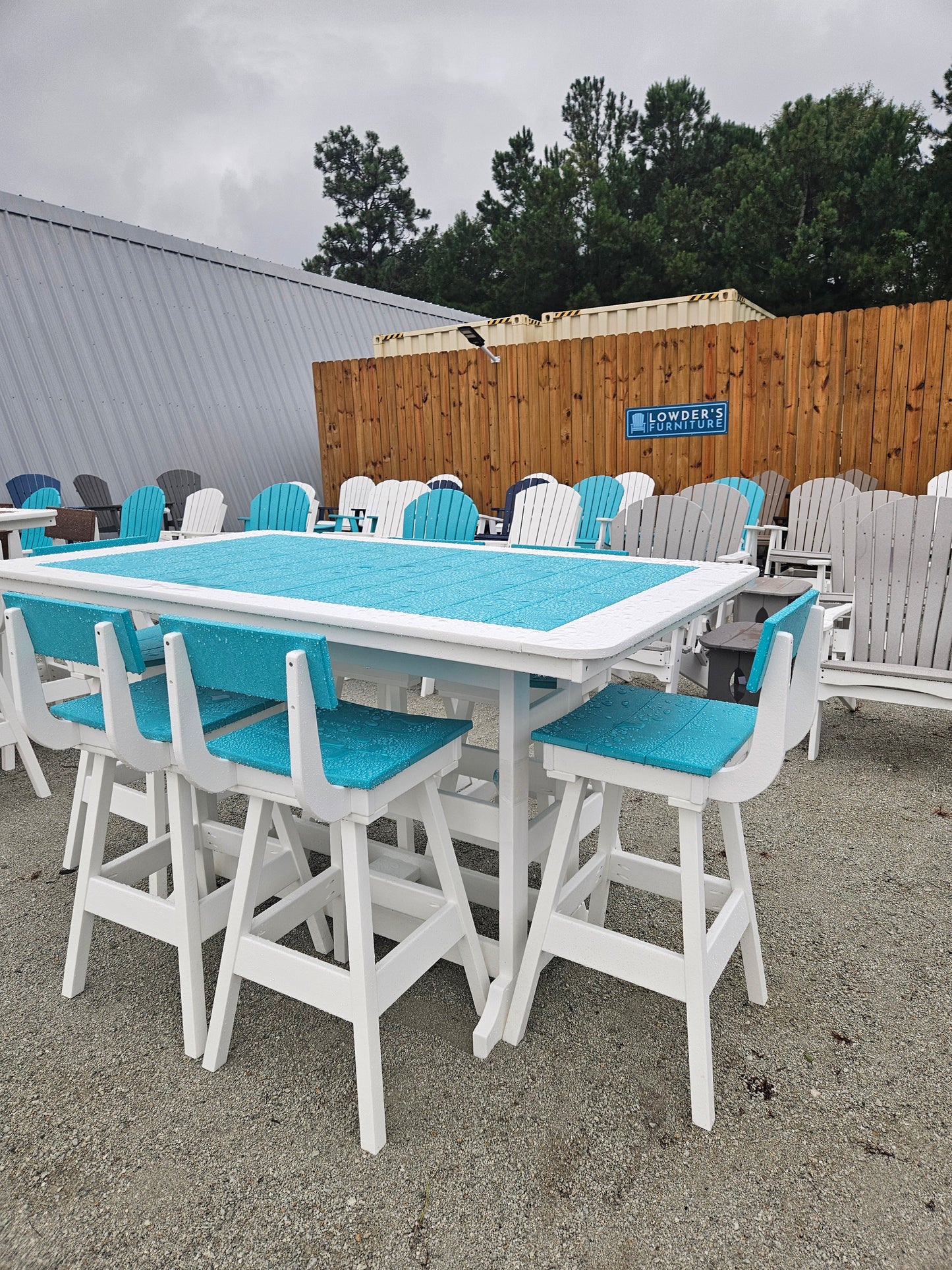 Tru180 Bar Table w/ 6 Saddle Stools Set