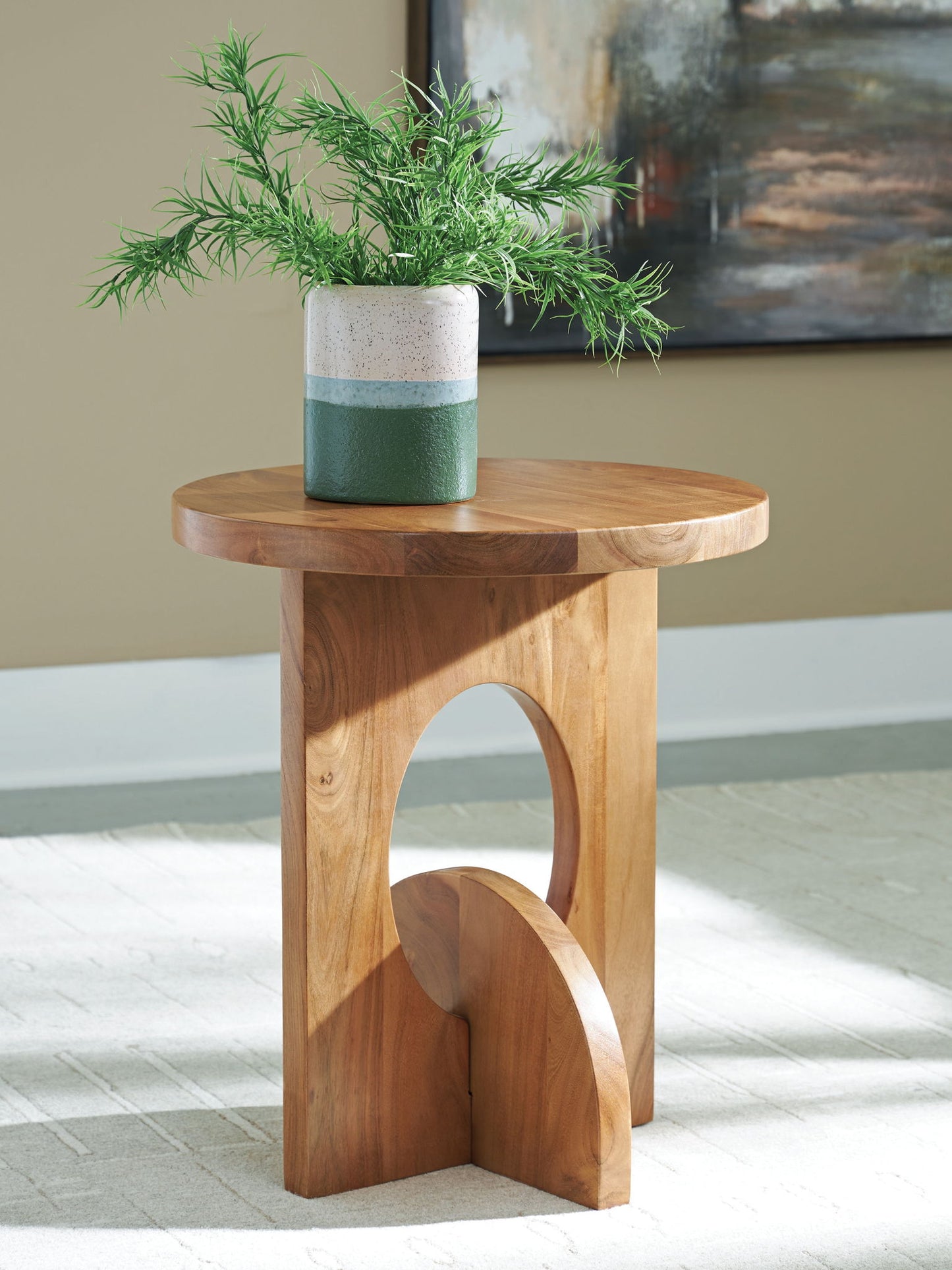 Hollbourne - Brown - Accent Table