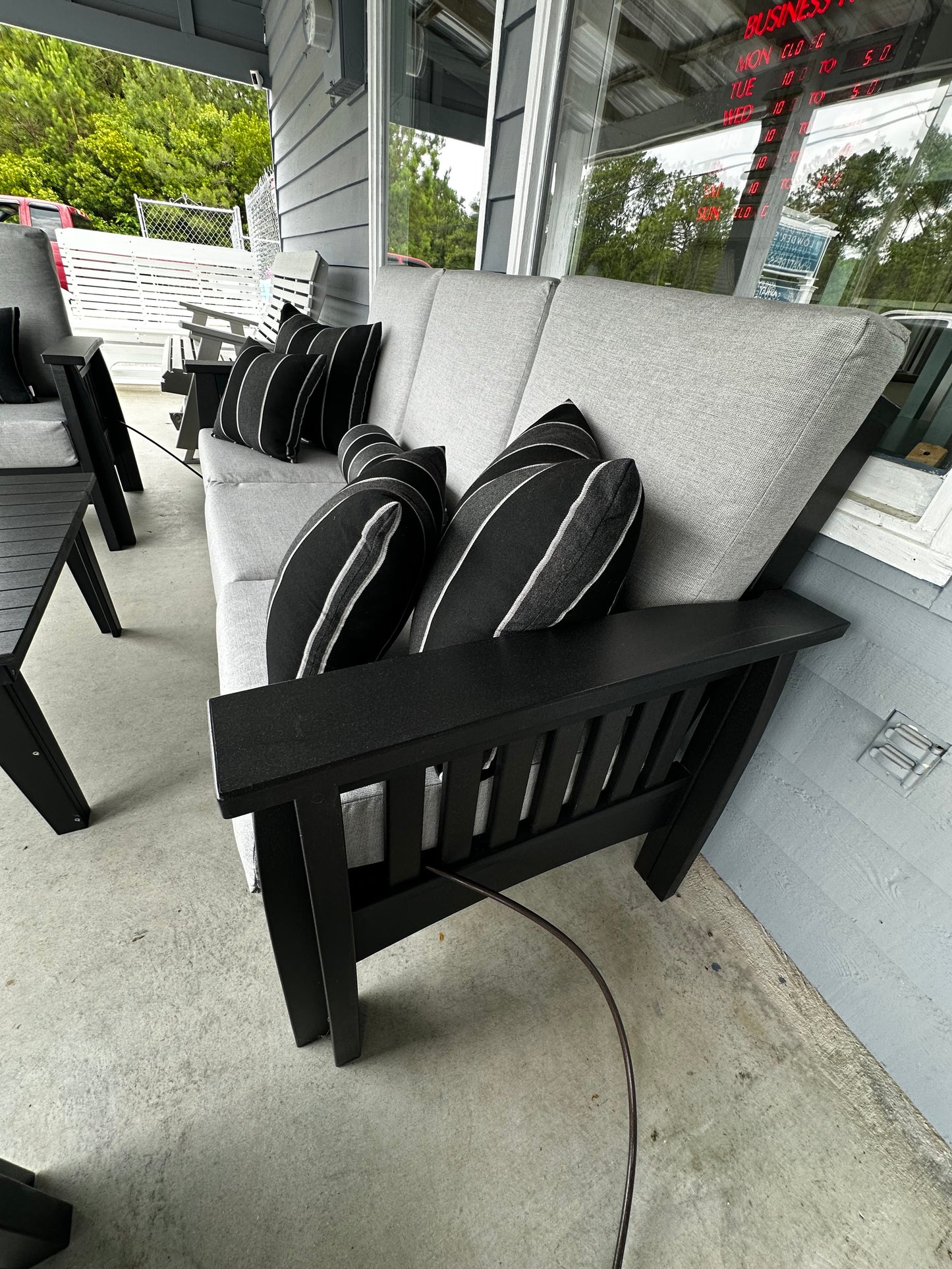 Backyard Deep Seat Sofa, 2 Chairs, & Coffee Table w/Cushions