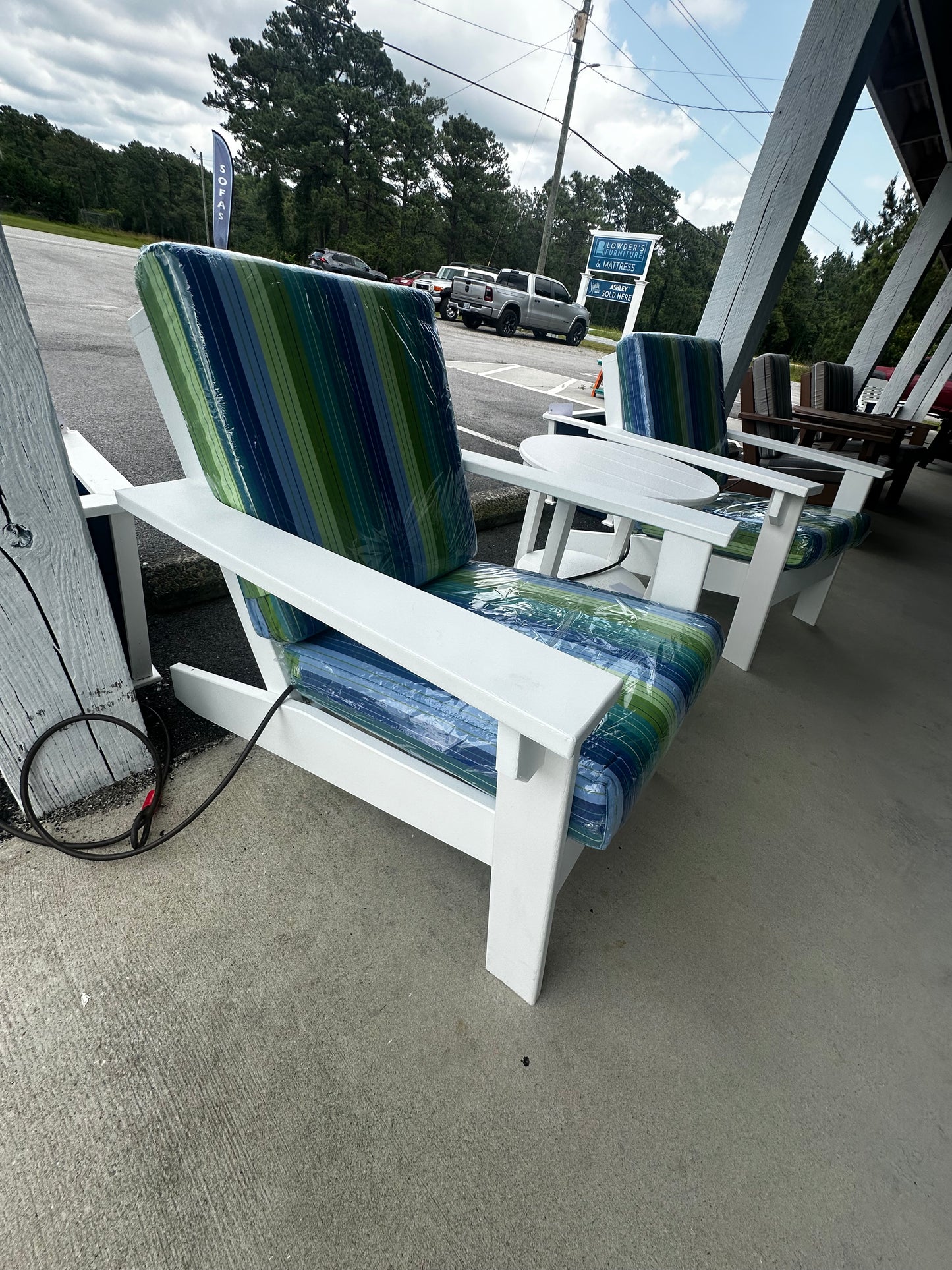 Backyard Cape May Stationary Chair w/Cushion