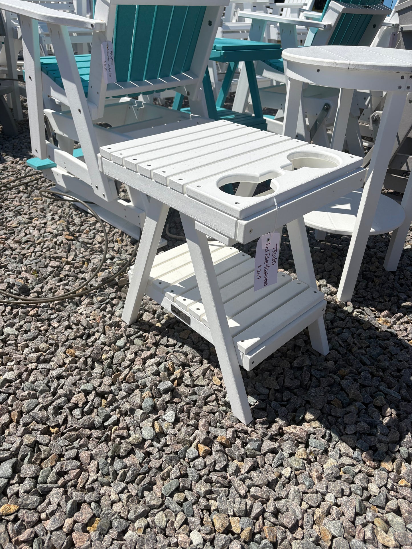 Tru180 End Table w/Cupholder