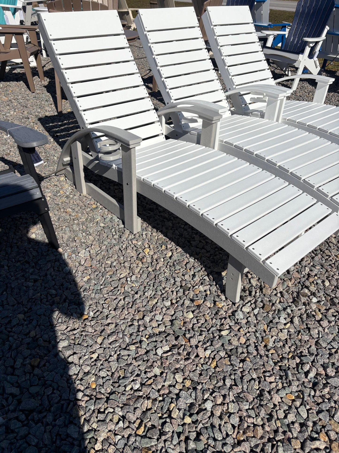 Tru180 Lounger with Cupholder