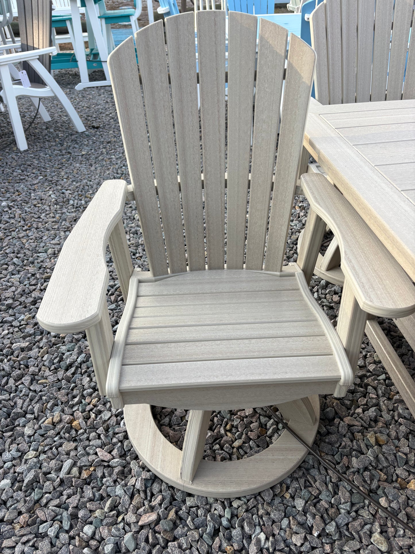 BD 6 Top w/6 Supreme Swivel Chairs