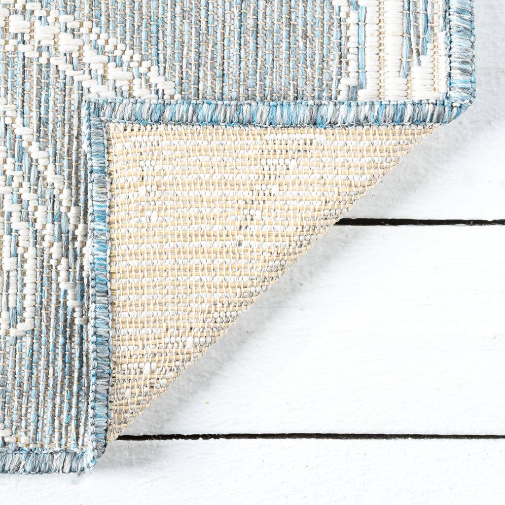 Ocean Blue Tropical Flower Indoor/Outdoor Area Rug: 7'9" x 10'2"