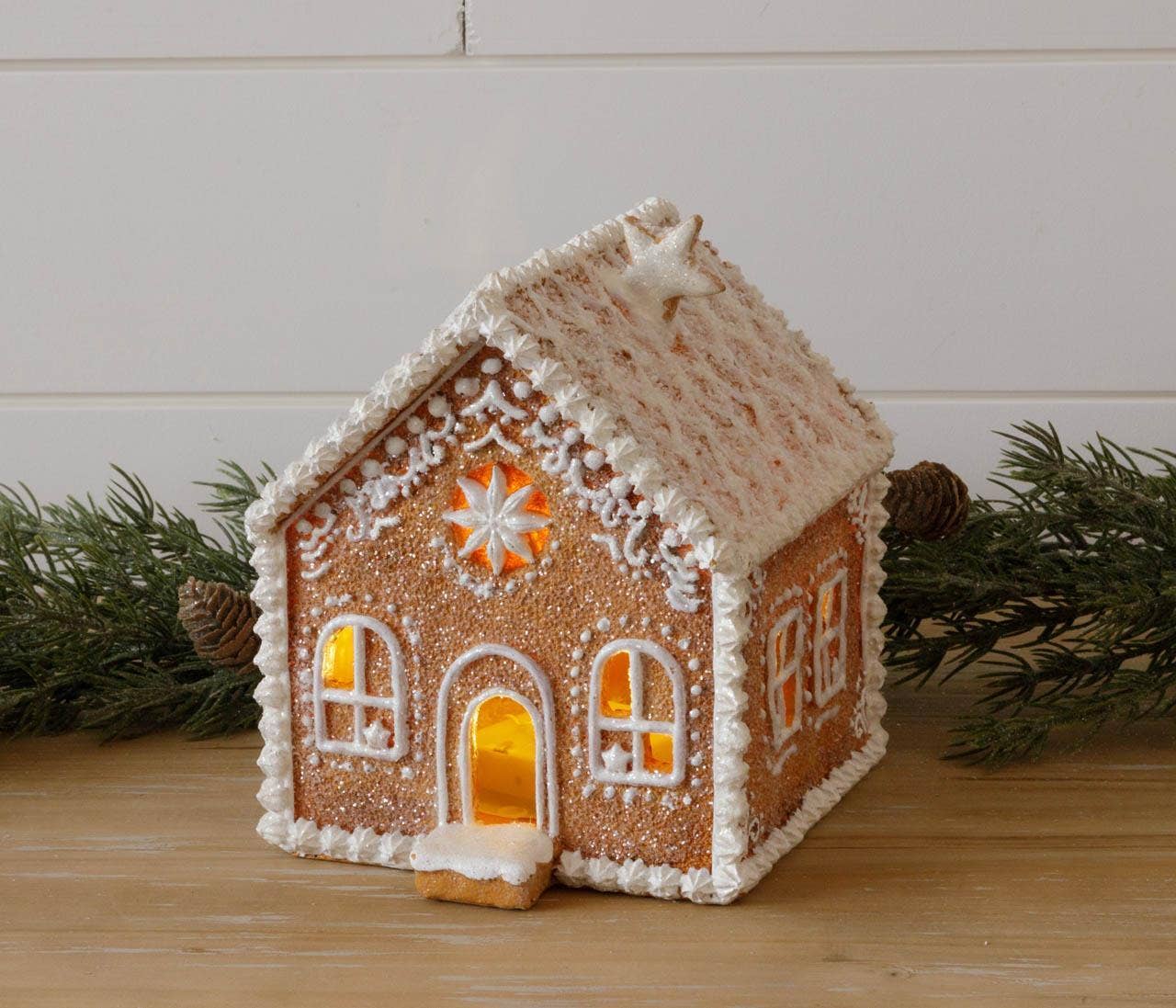 Lighted Gingerbread House With Snowy Roof (PC)