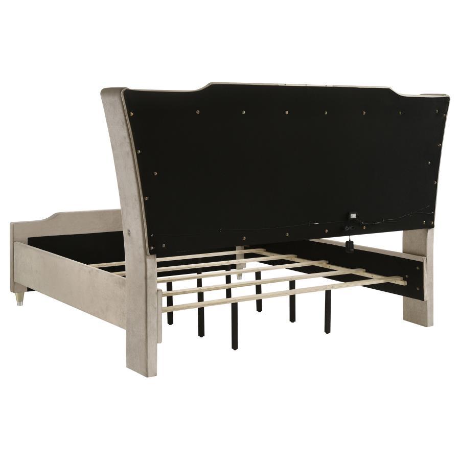 Lorient - Bedroom Set
